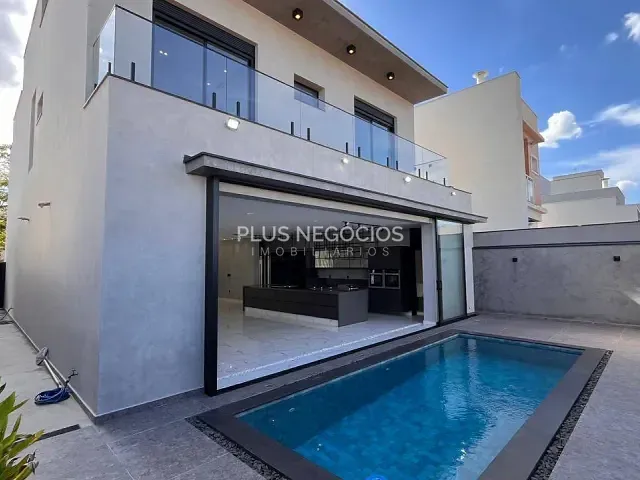 Casa com 300m² 4 quartos e 5 banheiros, à venda, no bairro Além Ponte em Sorocaba