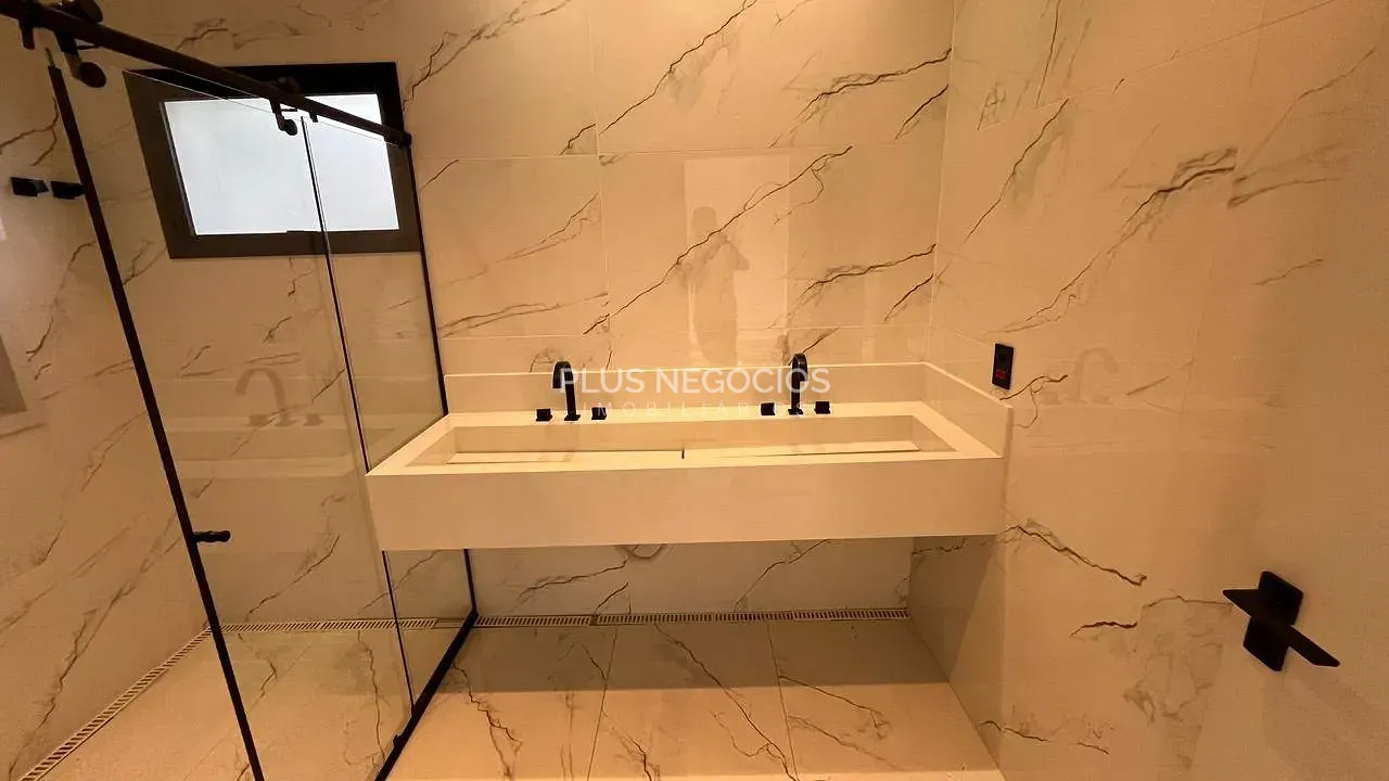 Casa, 4 quartos, 300 m² - Foto 30
