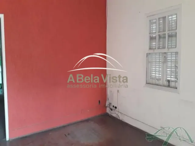 Casa com 300m² 2 quartos e 1 banheiro, à venda, no bairro CENTRO em Osasco