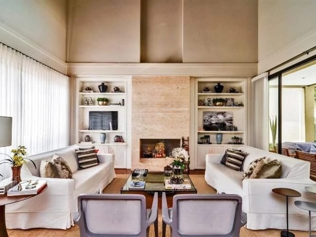 Casa com 572m² 4 quartos e 5 banheiros, à venda, no bairro Alphaville Residencial Um em Barueri