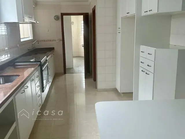 Casa com 450m² 4 quartos e 5 banheiros, à venda ou para alugar, no bairro Jardim Esplanada em São José dos Campos