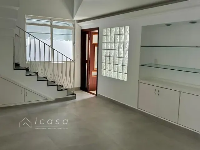 Casa com 450m² 4 quartos e 5 banheiros, à venda ou para alugar, no bairro Jardim Esplanada em São José dos Campos
