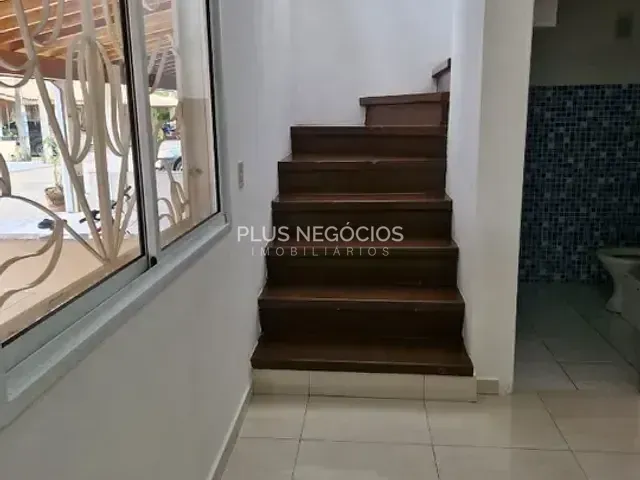 Casa com 117m² 2 quartos e 2 banheiros, à venda, no bairro Lopes de Oliveira em Sorocaba