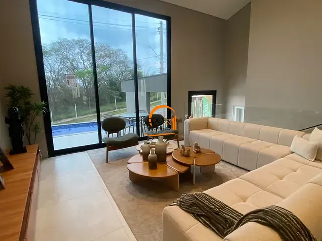 Casa com 380m² 3 quartos e 5 banheiros, para alugar, no bairro Cachoeira em Atibaia