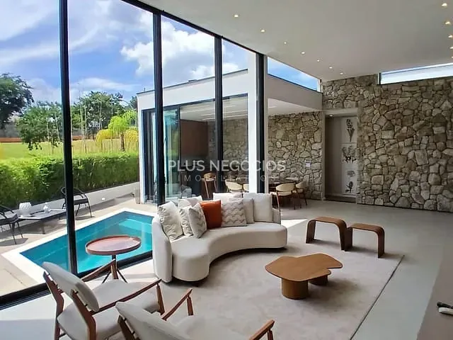 Casa com 485m² 3 quartos e 4 banheiros, à venda, no bairro Alphaville Nova Esplanada em Votorantim