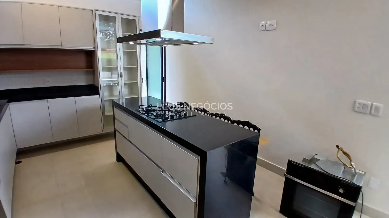 Casa, 3 quartos, 214 m² - Foto 26