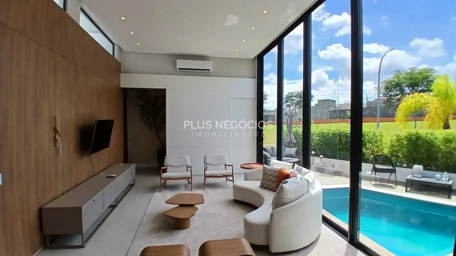 Casa, 3 quartos, 214 m² - Foto 3
