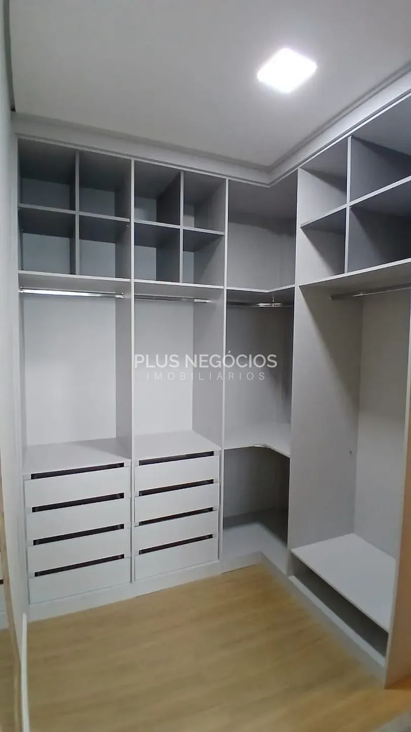 Casa, 3 quartos, 214 m² - Foto 35