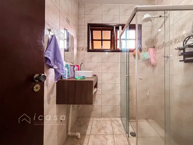 Casa com 350m² 4 quartos e 4 banheiros, à venda ou para alugar, no bairro Condomínio Portal da Mata em Caçapava
