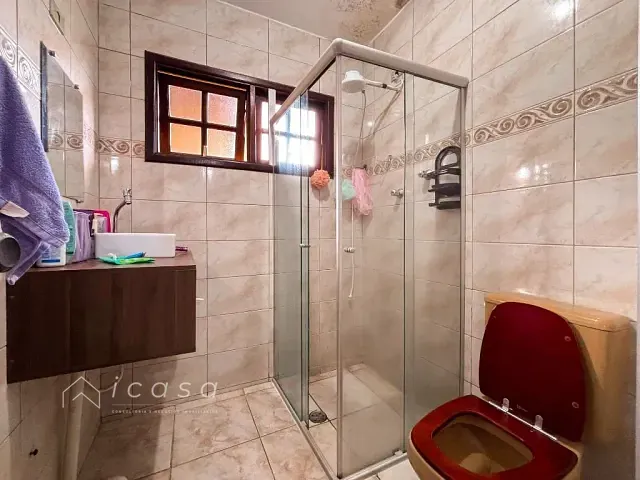 Casa com 350m² 4 quartos e 4 banheiros, à venda ou para alugar, no bairro Condomínio Portal da Mata em Caçapava