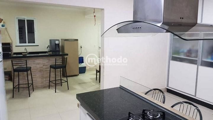 Casa, 3 quartos, 200 m² - Foto 3
