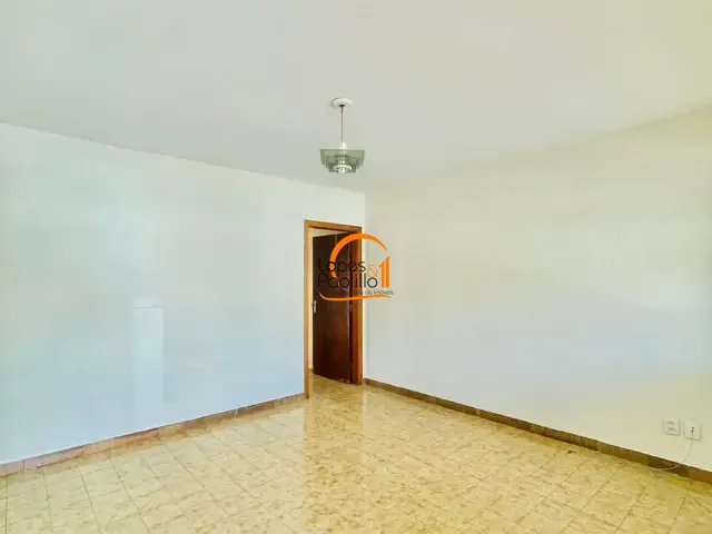 Casa com 138m² 2 quartos e 2 banheiros, para alugar, no bairro Alvinópolis em Atibaia