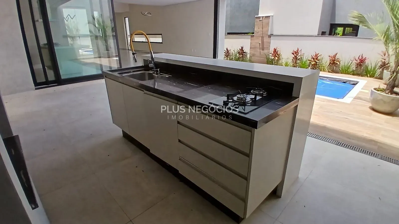 Casa, 4 quartos, 300 m² - Foto 9