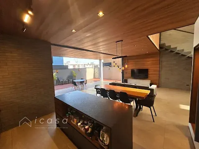Casa com 250m² 3 quartos e 3 banheiros, à venda, no bairro Loteamento Floresta em São José dos Campos