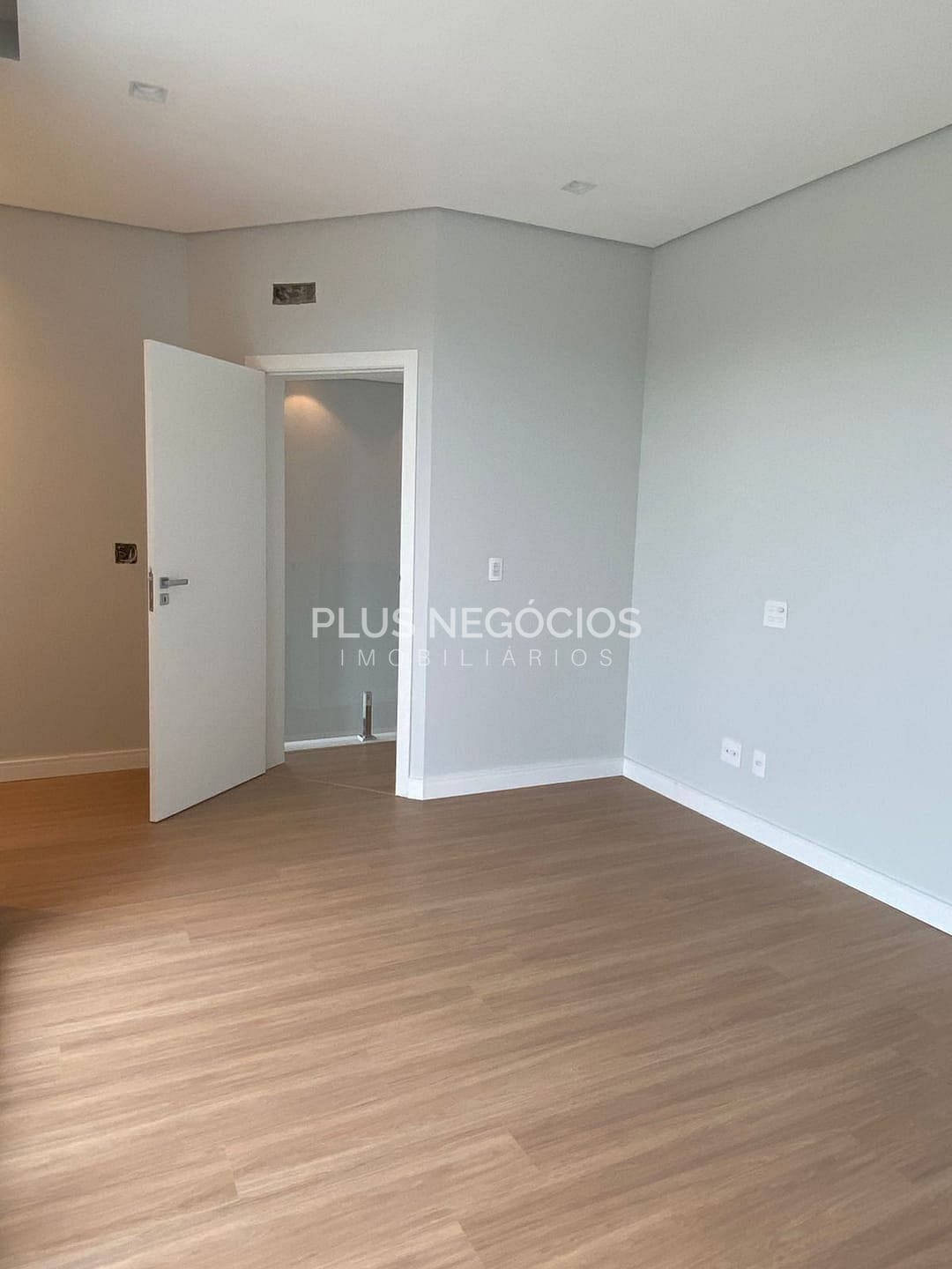 Casa à venda com 3 quartos, 406m² - Foto 18