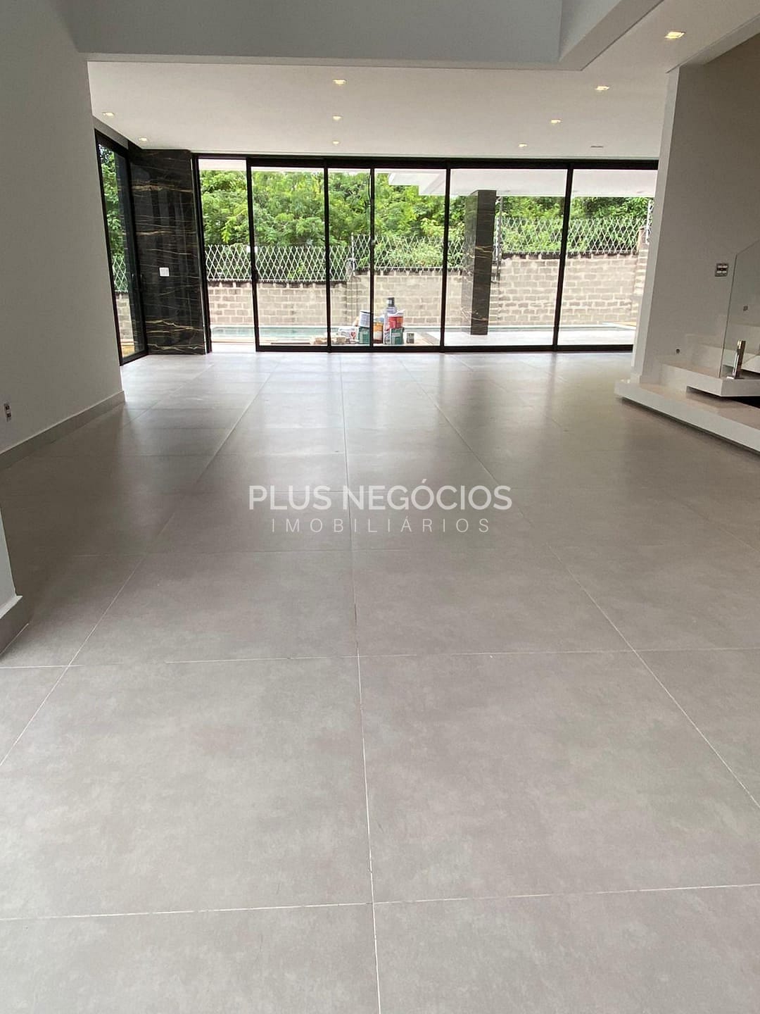 Casa à venda com 3 quartos, 406m² - Foto 11