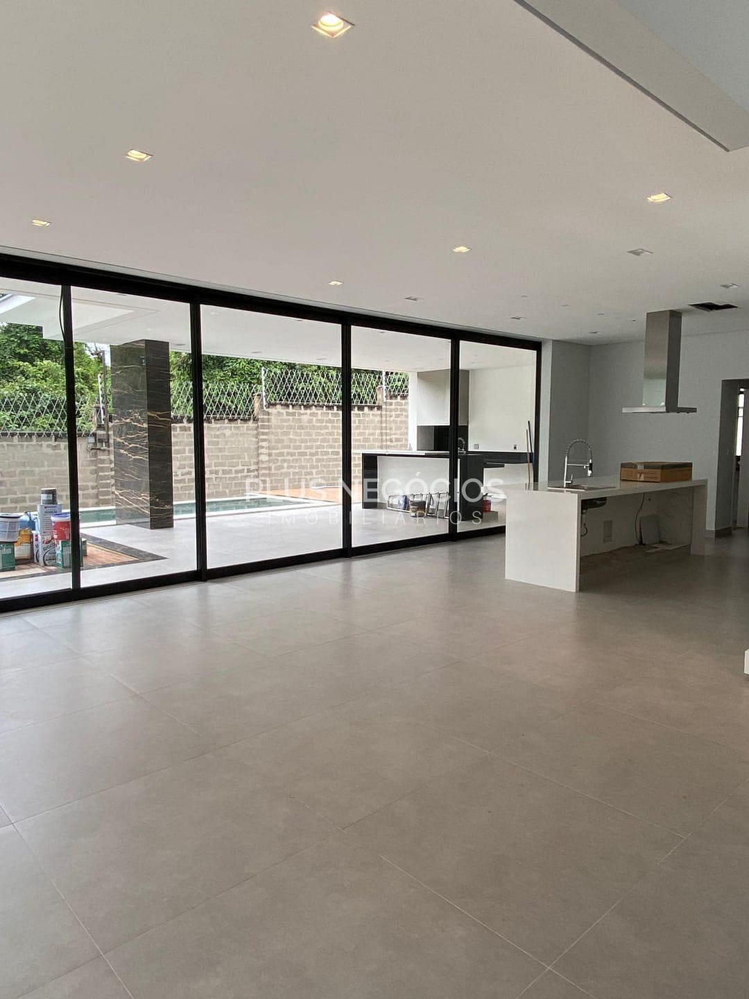 Casa à venda com 3 quartos, 406m² - Foto 9