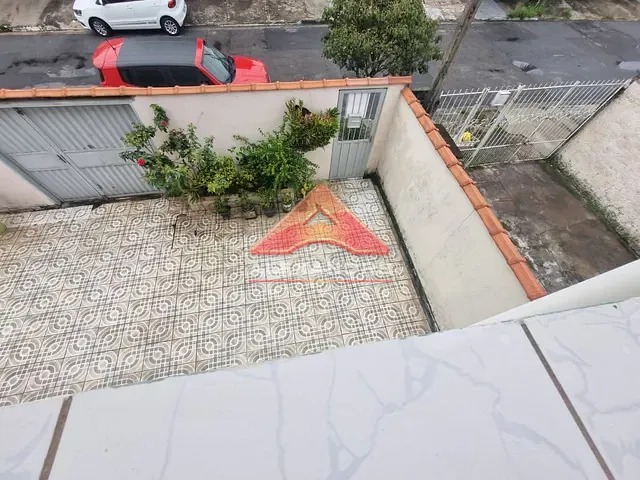 Casa com 250m² 5 quartos e 3 banheiros, à venda, no bairro Conjunto Residencial Galo Branco em São José dos Campos