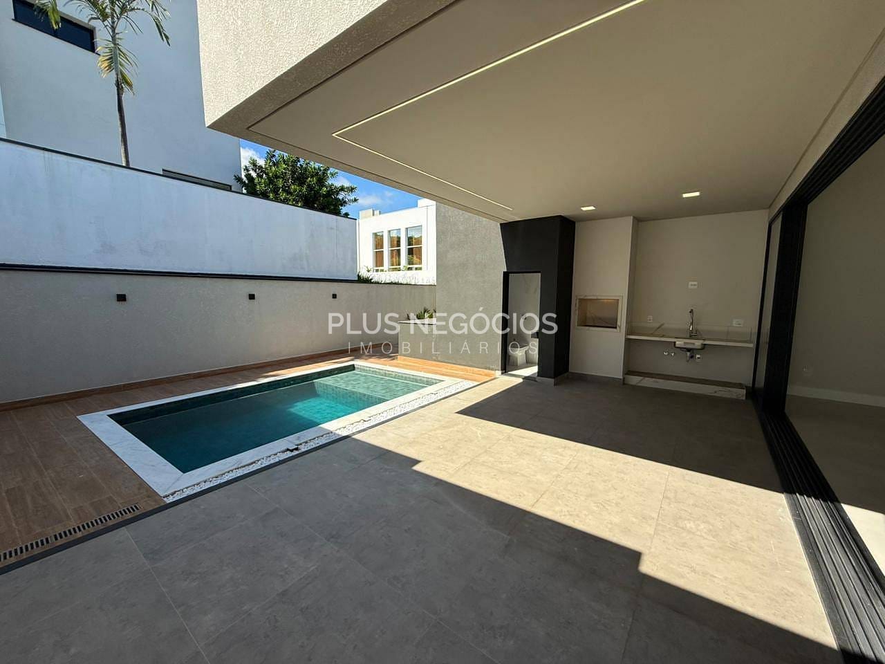 Casa à venda com 3 quartos, 261m² - Foto 17