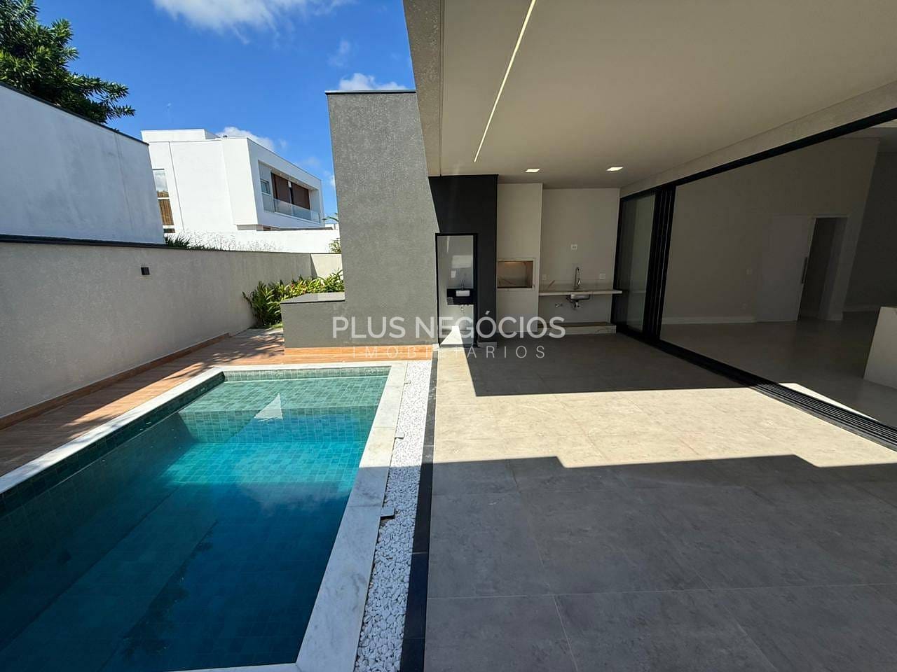 Casa à venda com 3 quartos, 261m² - Foto 16
