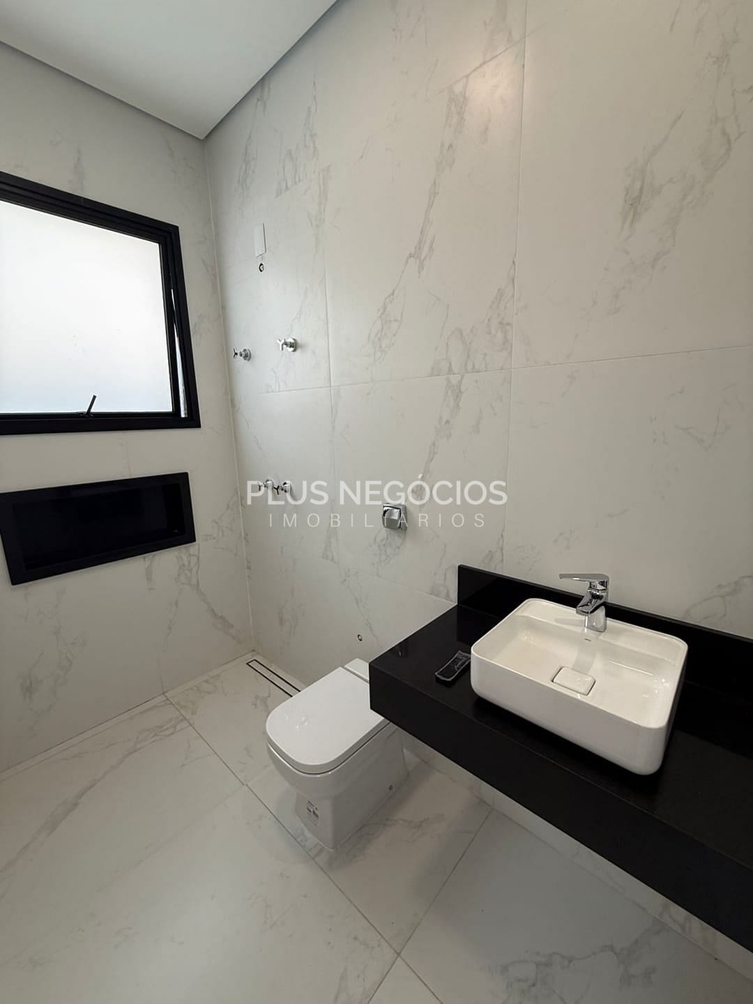 Casa à venda com 3 quartos, 261m² - Foto 42