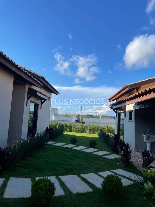 Casa, 3 quartos, 242 m² - Foto 3