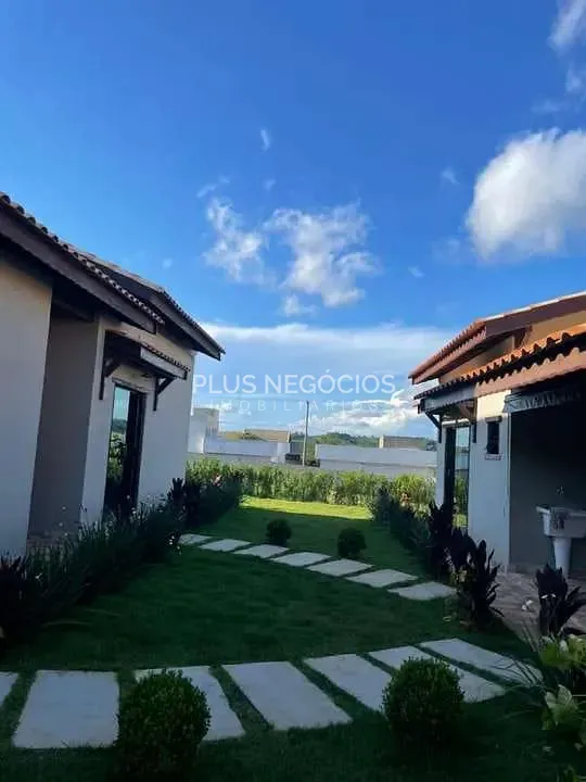 Casa, 3 quartos, 242 m² - Foto 3