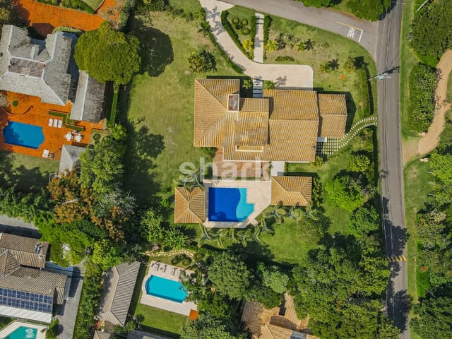 Casa com 4200m² 6 quartos e 8 banheiros, à venda ou para alugar, no bairro Condomínio Terras de São José em Itu
