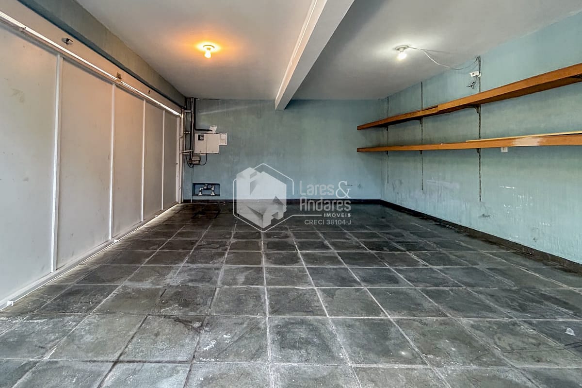 Casa à venda com 4 quartos, 214m² - Foto 42