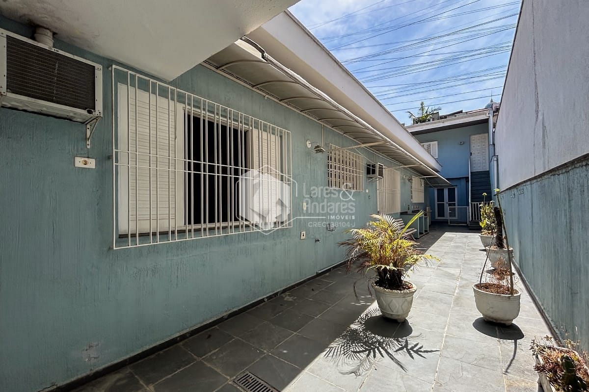 Casa à venda com 4 quartos, 214m² - Foto 40
