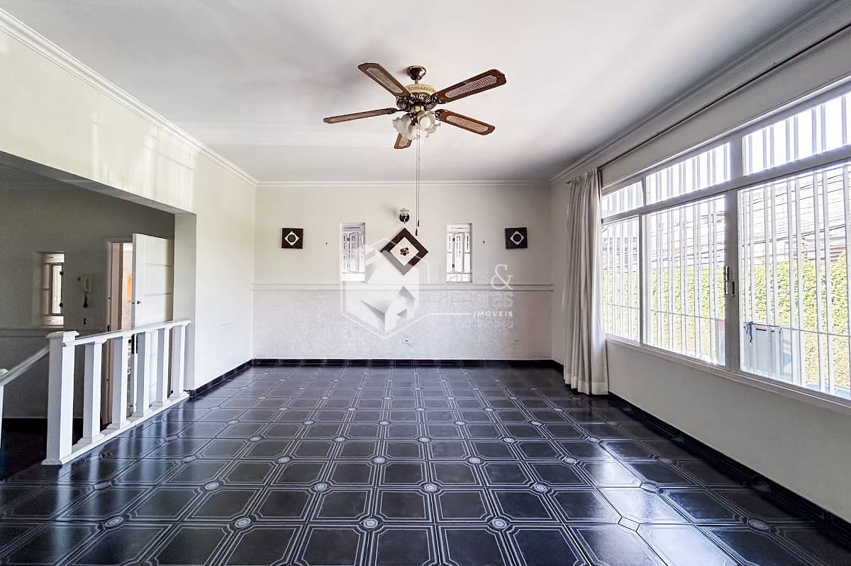 Casa à venda com 4 quartos, 214m² - Foto 7
