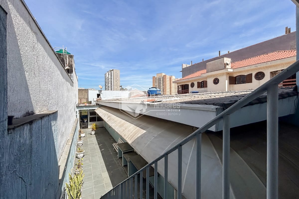 Casa à venda com 4 quartos, 214m² - Foto 45