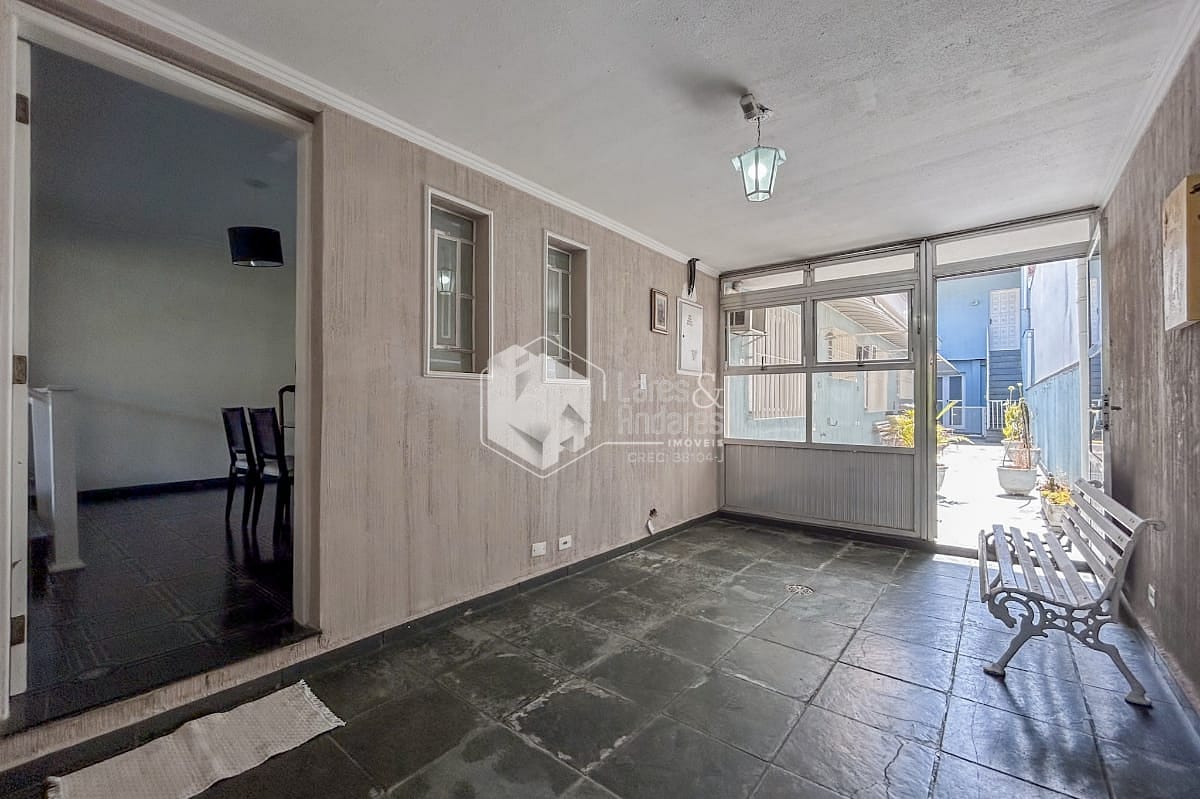 Casa à venda com 4 quartos, 214m² - Foto 4