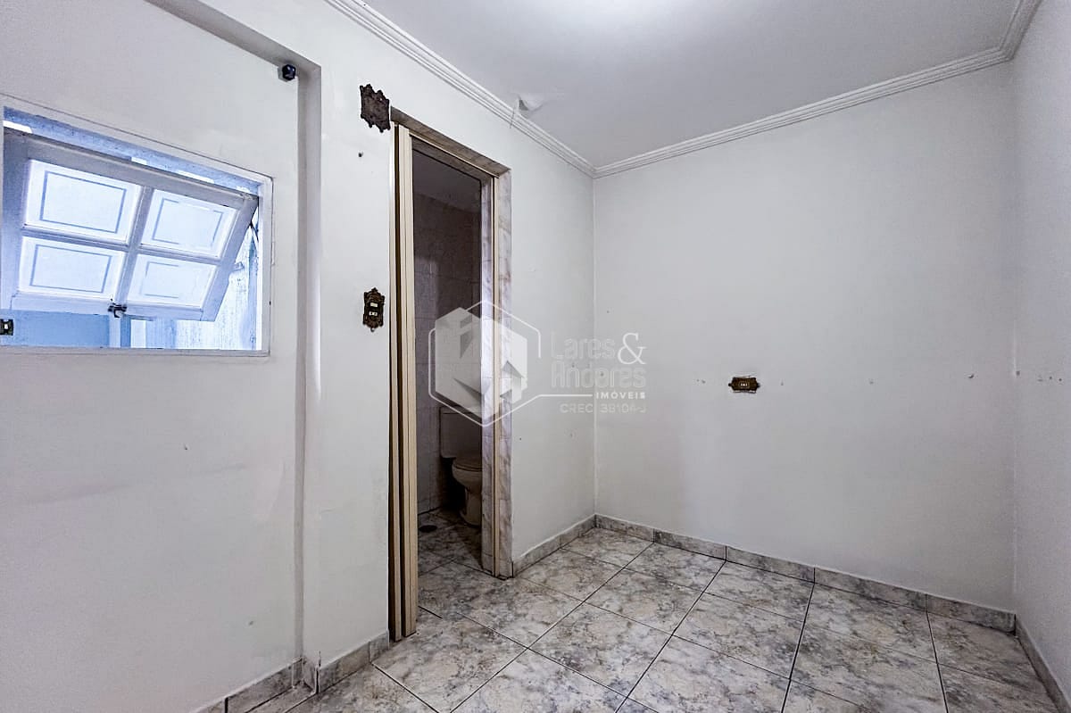 Casa à venda com 4 quartos, 214m² - Foto 31