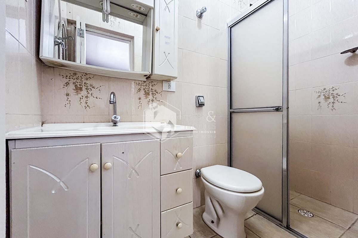 Casa à venda com 4 quartos, 214m² - Foto 18