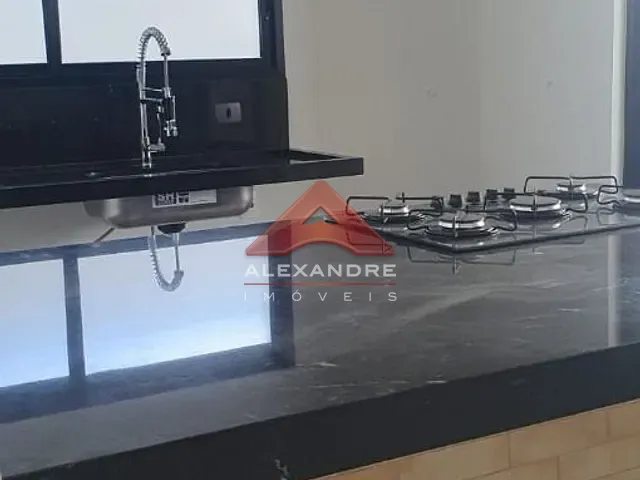 Casa com 360m² 3 quartos e 3 banheiros, à venda, no bairro Piedade em Caçapava