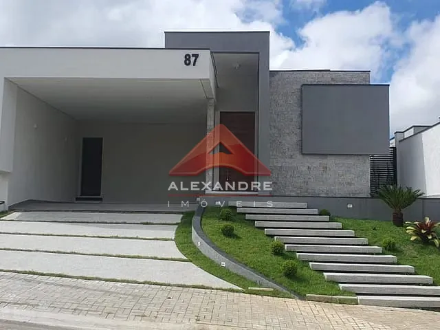 Casa com 360m² 3 quartos e 3 banheiros, à venda, no bairro Piedade em Caçapava