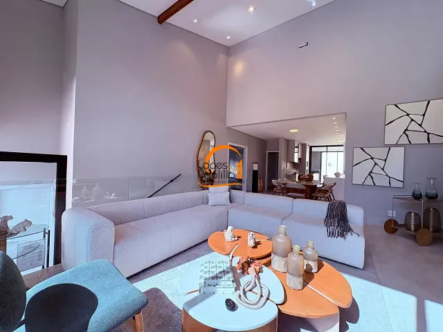 Casa com 385m² 3 quartos e 3 banheiros, à venda, no bairro Cachoeira em Atibaia