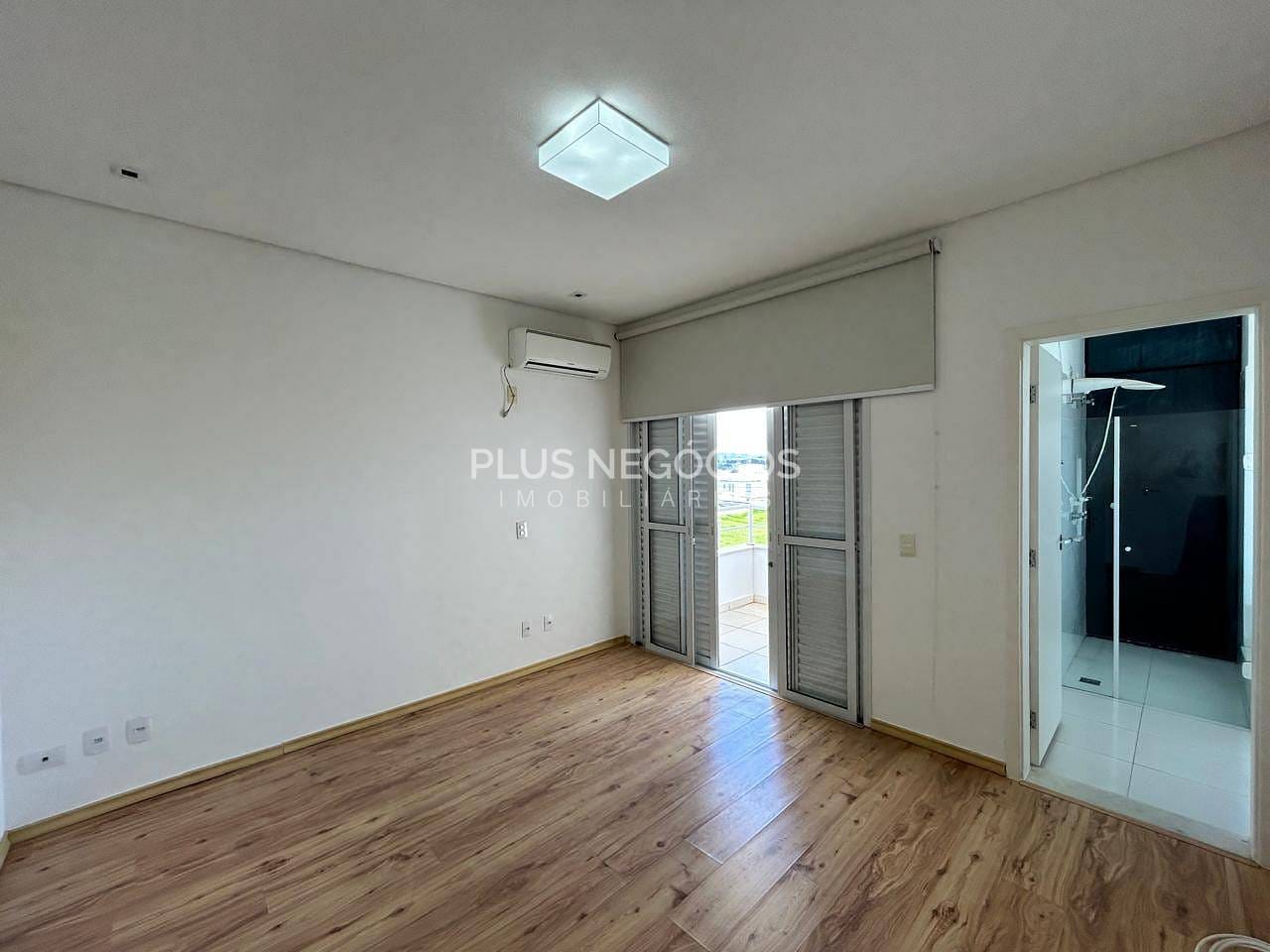 Casa para alugar com 3 quartos, 320m² - Foto 17