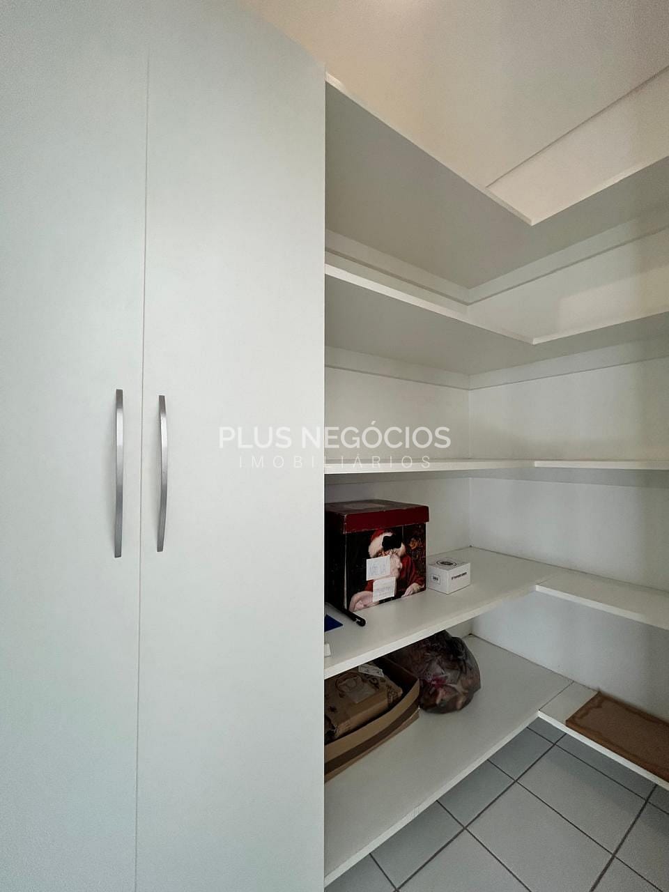 Casa para alugar com 3 quartos, 320m² - Foto 21
