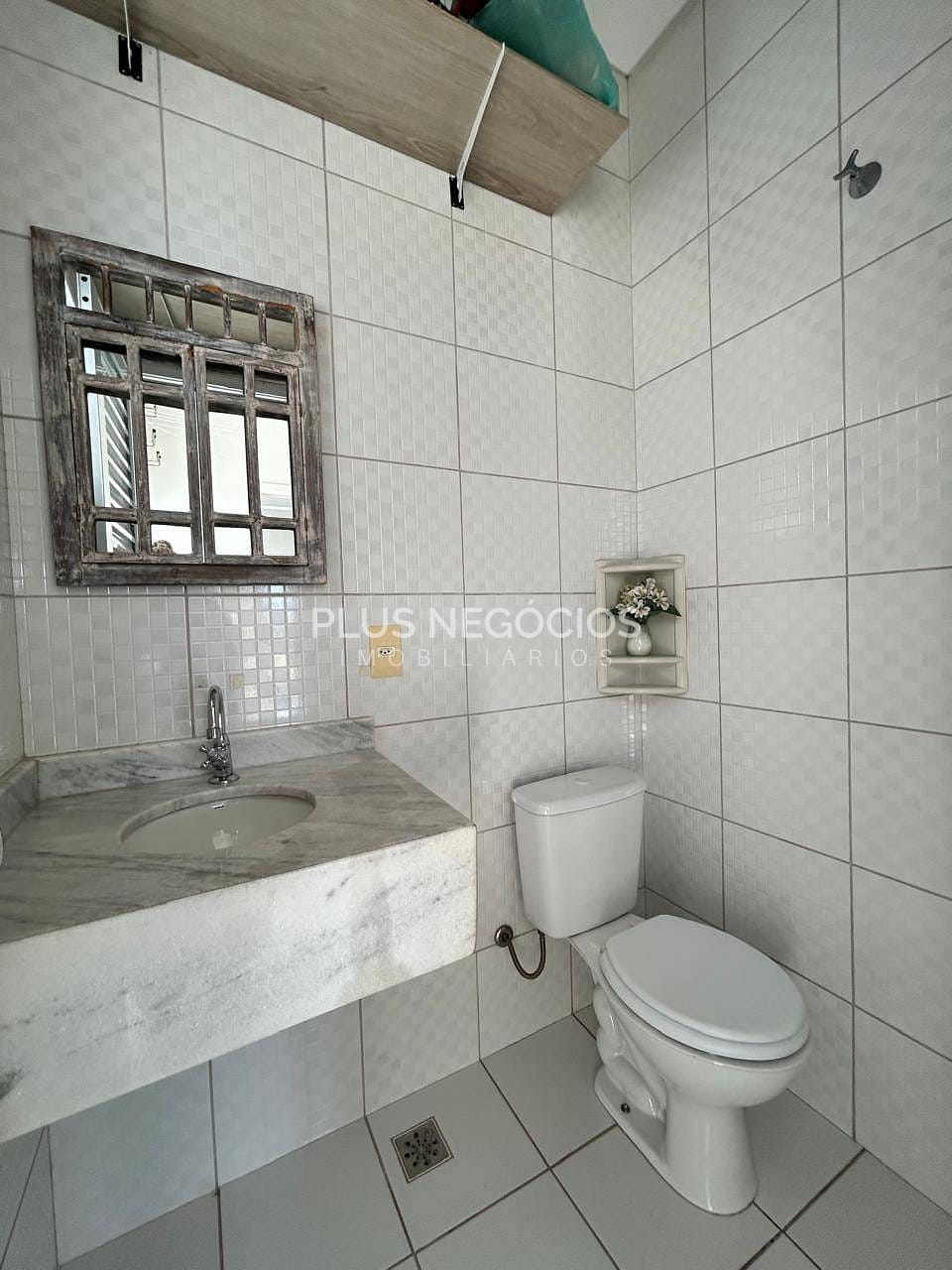 Casa para alugar com 3 quartos, 320m² - Foto 23