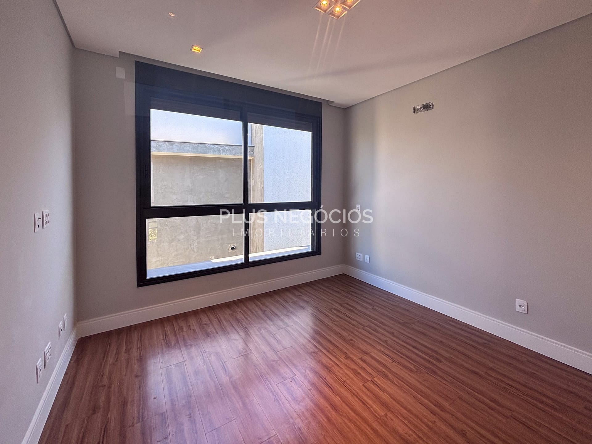 Casa à venda com 4 quartos, 355m² - Foto 19