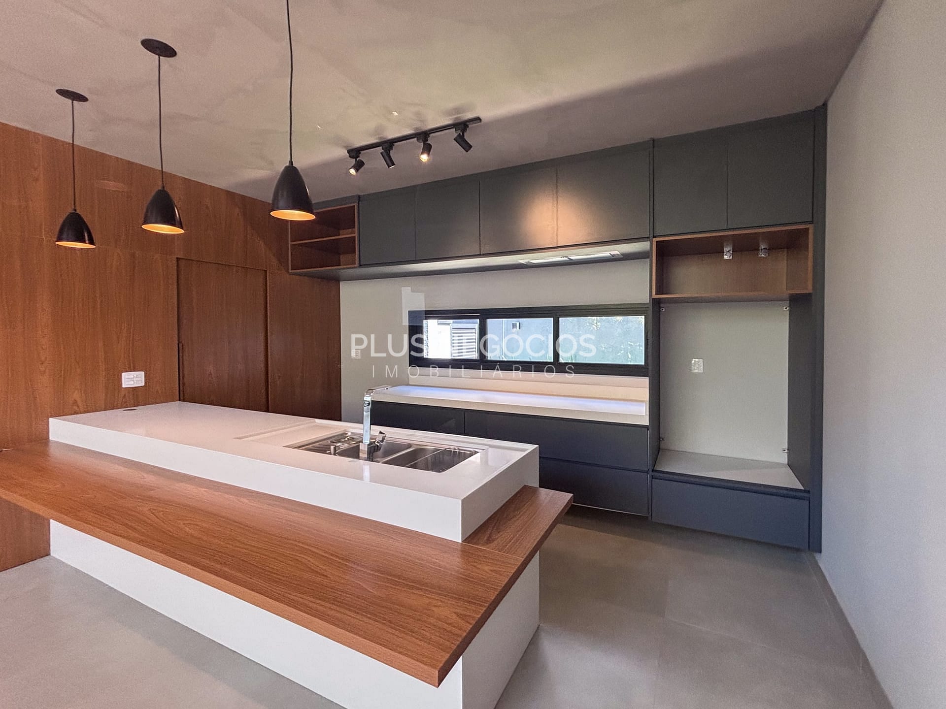 Casa à venda com 4 quartos, 355m² - Foto 36