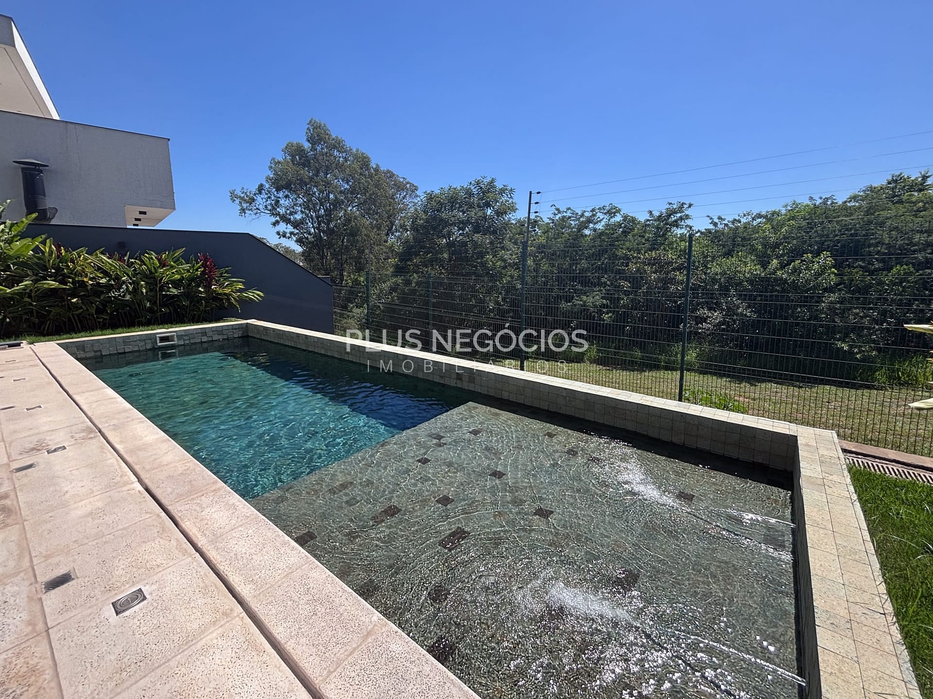 Casa à venda com 4 quartos, 355m² - Foto 42