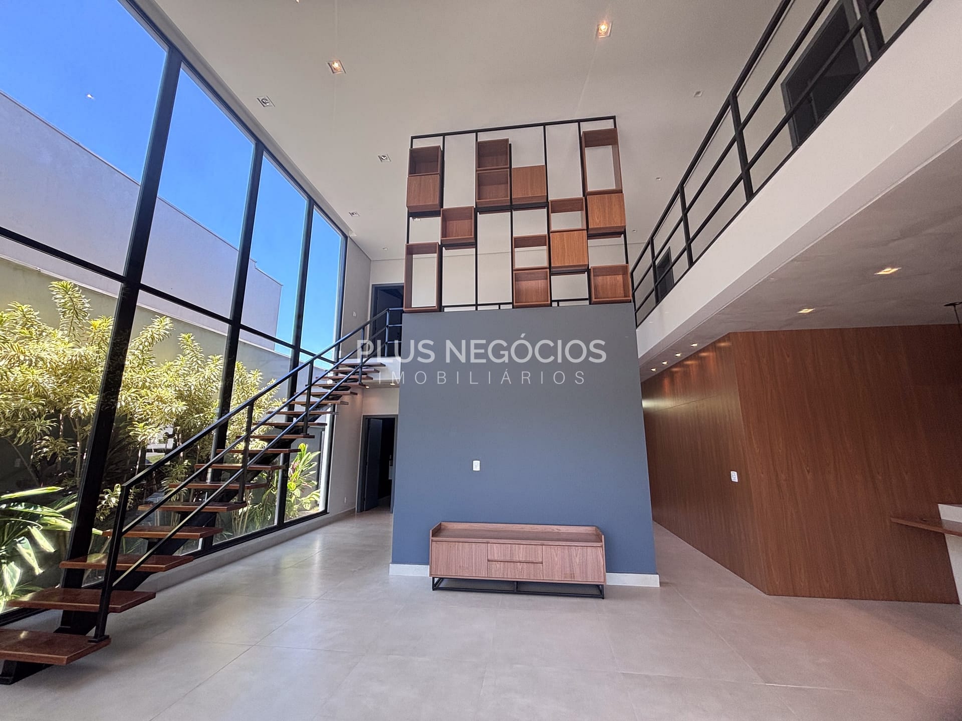 Casa à venda com 4 quartos, 355m² - Foto 44