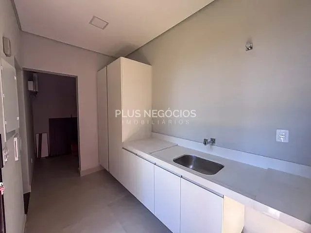 Casa com 456m² 4 quartos e 6 banheiros, à venda, no bairro Alphaville Nova Esplanada em Votorantim