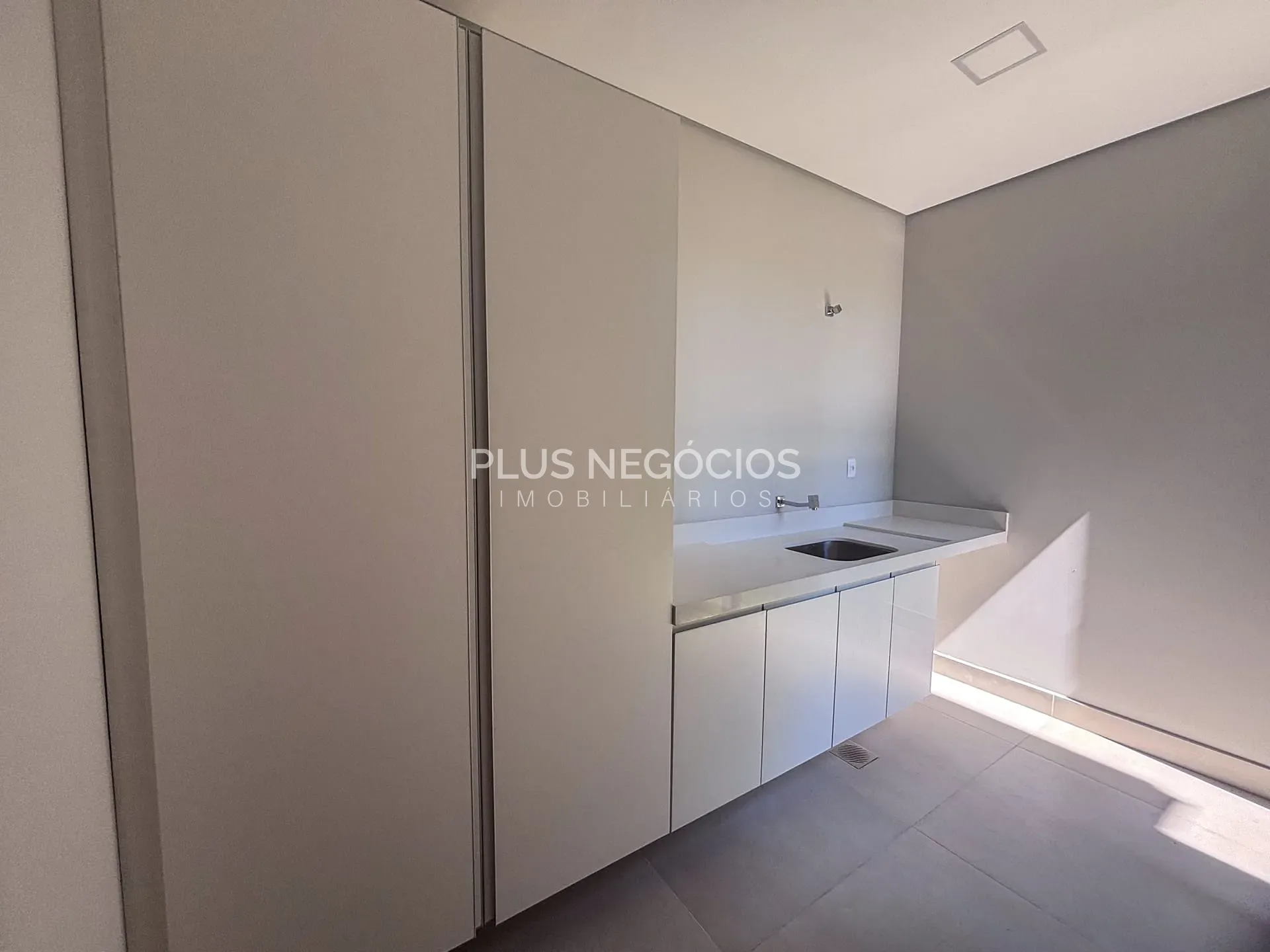 Casa, 4 quartos, 355 m² - Foto 47