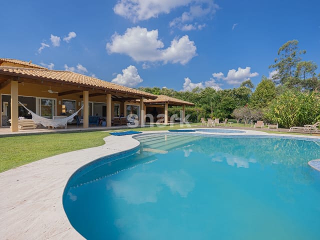 Casa com 4325m² 5 quartos e 7 banheiros, à venda ou para alugar, no bairro Condomínio Terras de São José em Itu