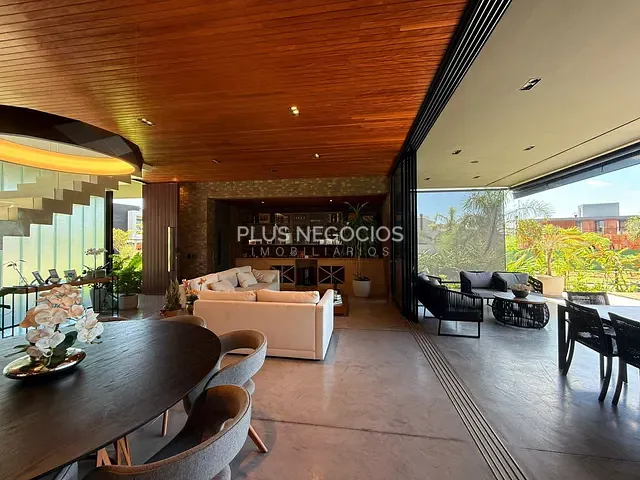 Casa com 550m² 4 quartos e 6 banheiros, à venda, no bairro Alphaville Nova Esplanada em Votorantim