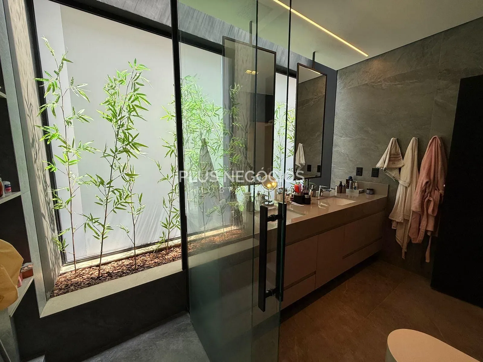 Casa, 4 quartos, 389 m² - Foto 52
